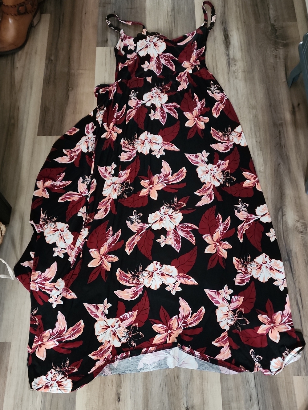 VENUS Black Maxi Dress with Burgundy & Blush Floral Print